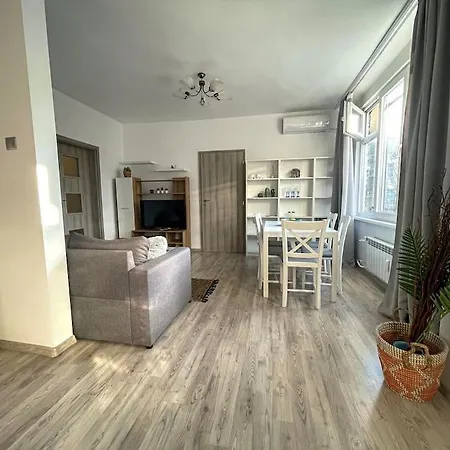 A Flat For A Great Start Apartament *