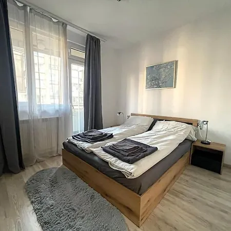 Apartament A Flat For A Great Start *