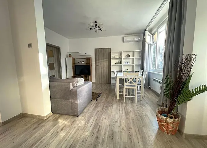 A Flat For A Great Start Διαμέρισμα *